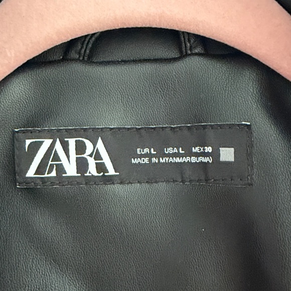 NWT ZARA Black Faux Leather Crop Jacket SZ Large - Picture 2 of 7